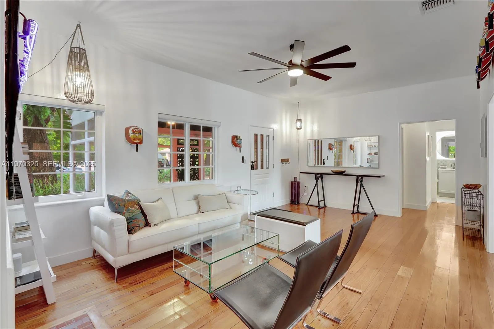 842 Nw 9th Ct, Miami, Florida 33136, Miami, Florida 33136, 4 Bedrooms Bedrooms, ,3 BathroomsBathrooms,Residential,For Sale,842 Nw 9th Ct, Miami, Florida 33136,A11970325