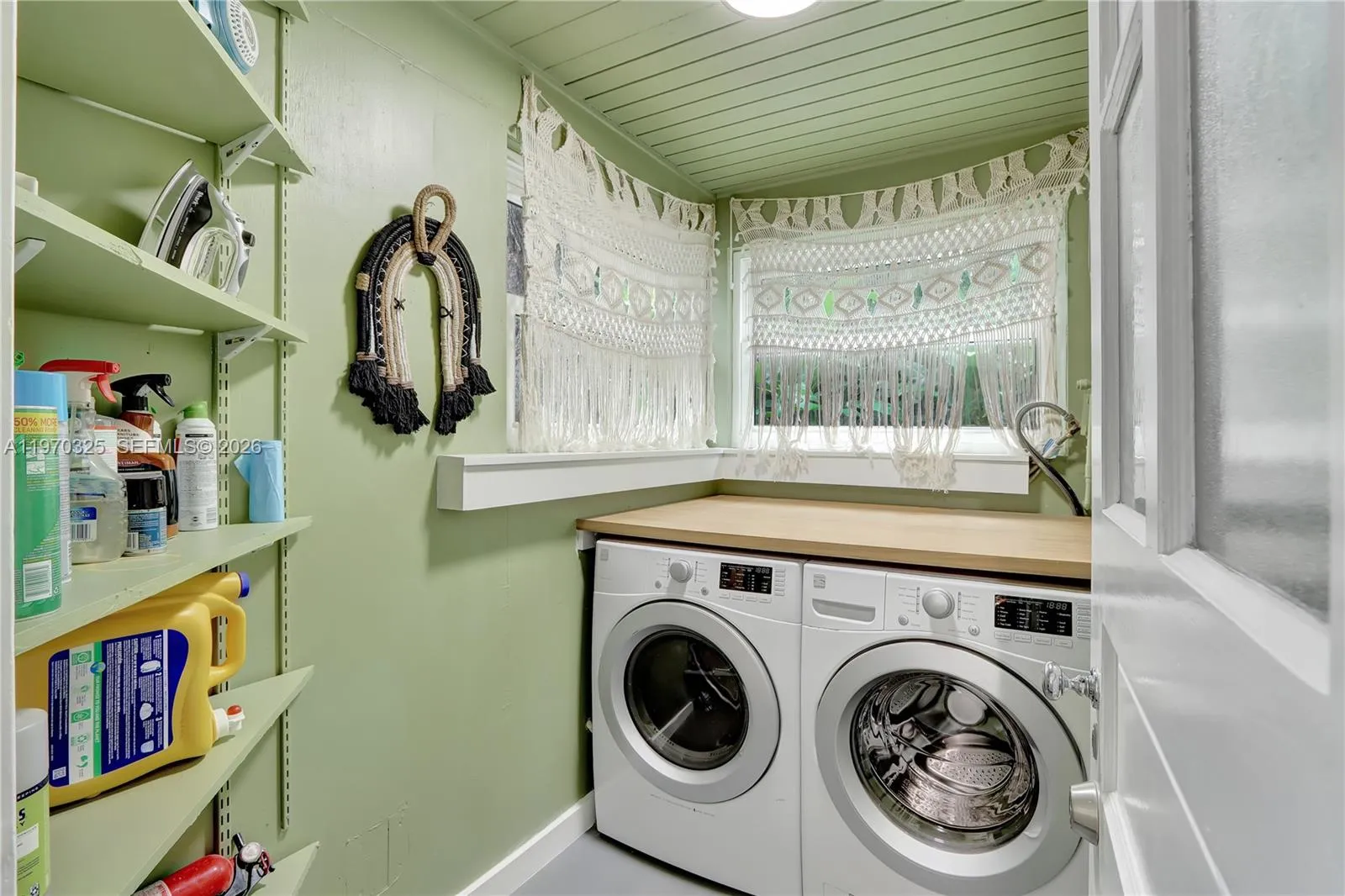 842 Nw 9th Ct, Miami, Florida 33136, Miami, Florida 33136, 4 Bedrooms Bedrooms, ,3 BathroomsBathrooms,Residential,For Sale,842 Nw 9th Ct, Miami, Florida 33136,A11970325