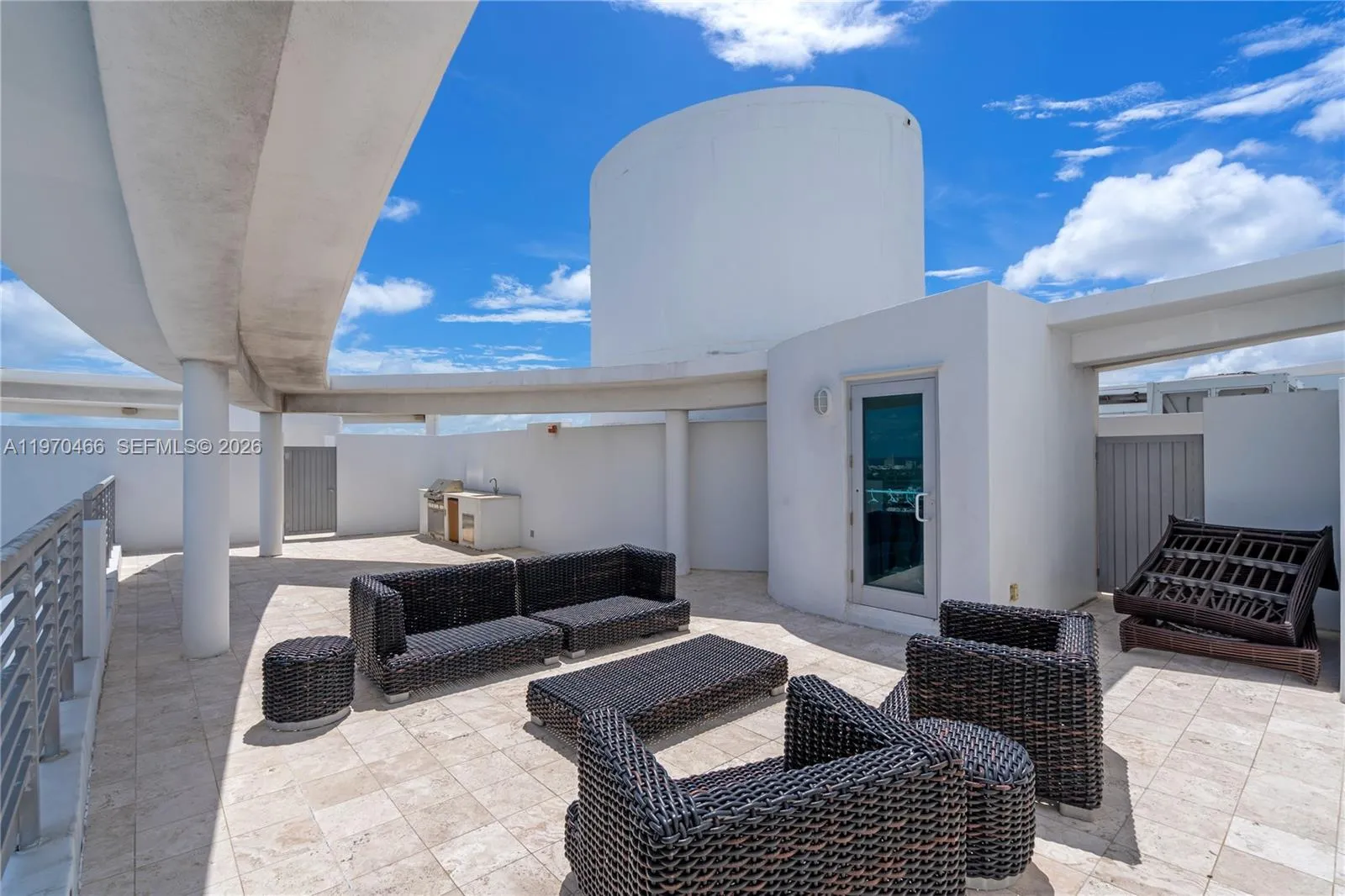 1445 16th St Ph-4, Miami Beach, Florida 33139, Miami Beach, Florida 33139, 3 Bedrooms Bedrooms, ,3 BathroomsBathrooms,Residential,For Sale,1445 16th St Ph-4, Miami Beach, Florida 33139,A11970466