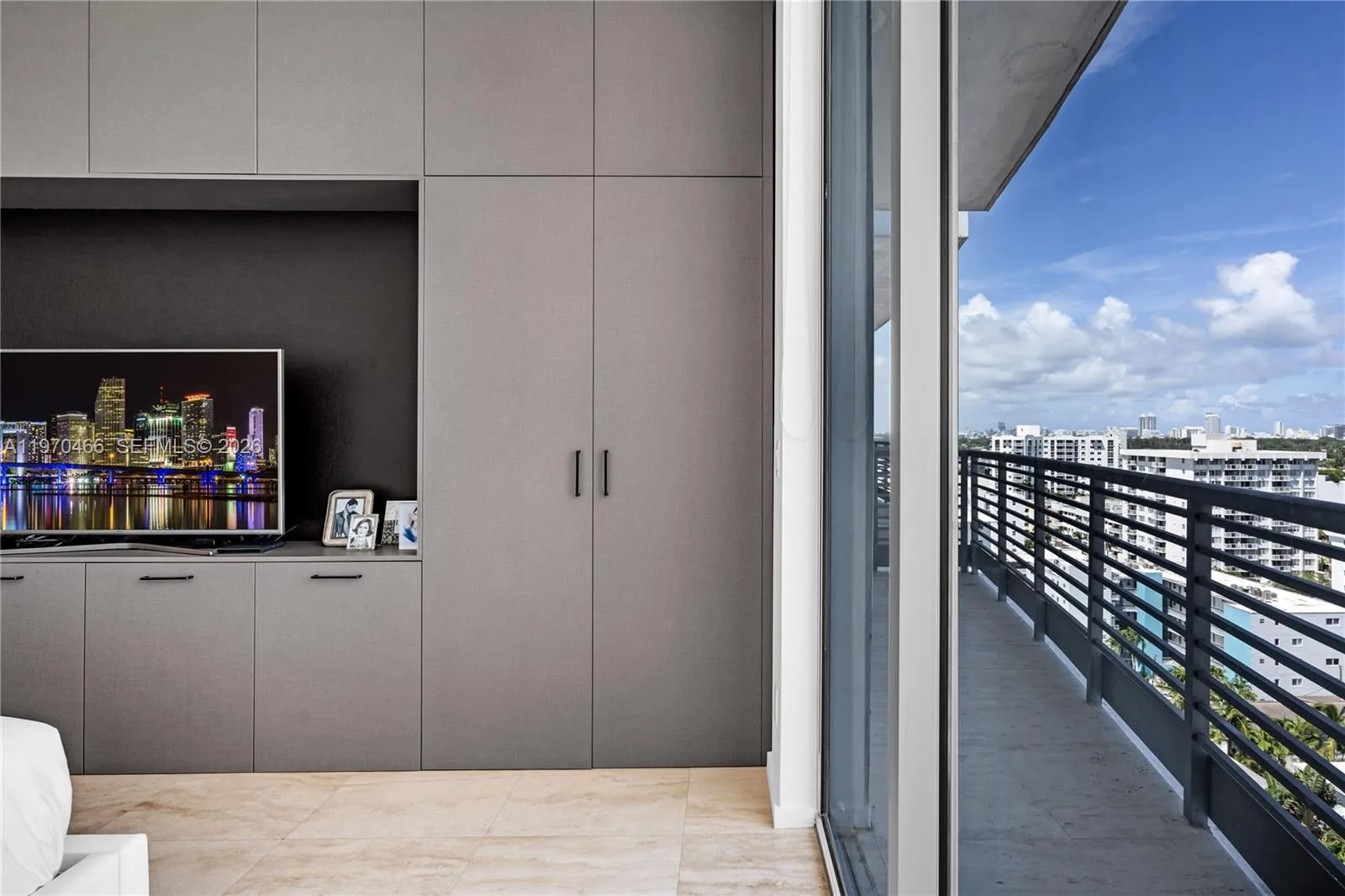 1445 16th St Ph-4, Miami Beach, Florida 33139, Miami Beach, Florida 33139, 3 Bedrooms Bedrooms, ,3 BathroomsBathrooms,Residential,For Sale,1445 16th St Ph-4, Miami Beach, Florida 33139,A11970466