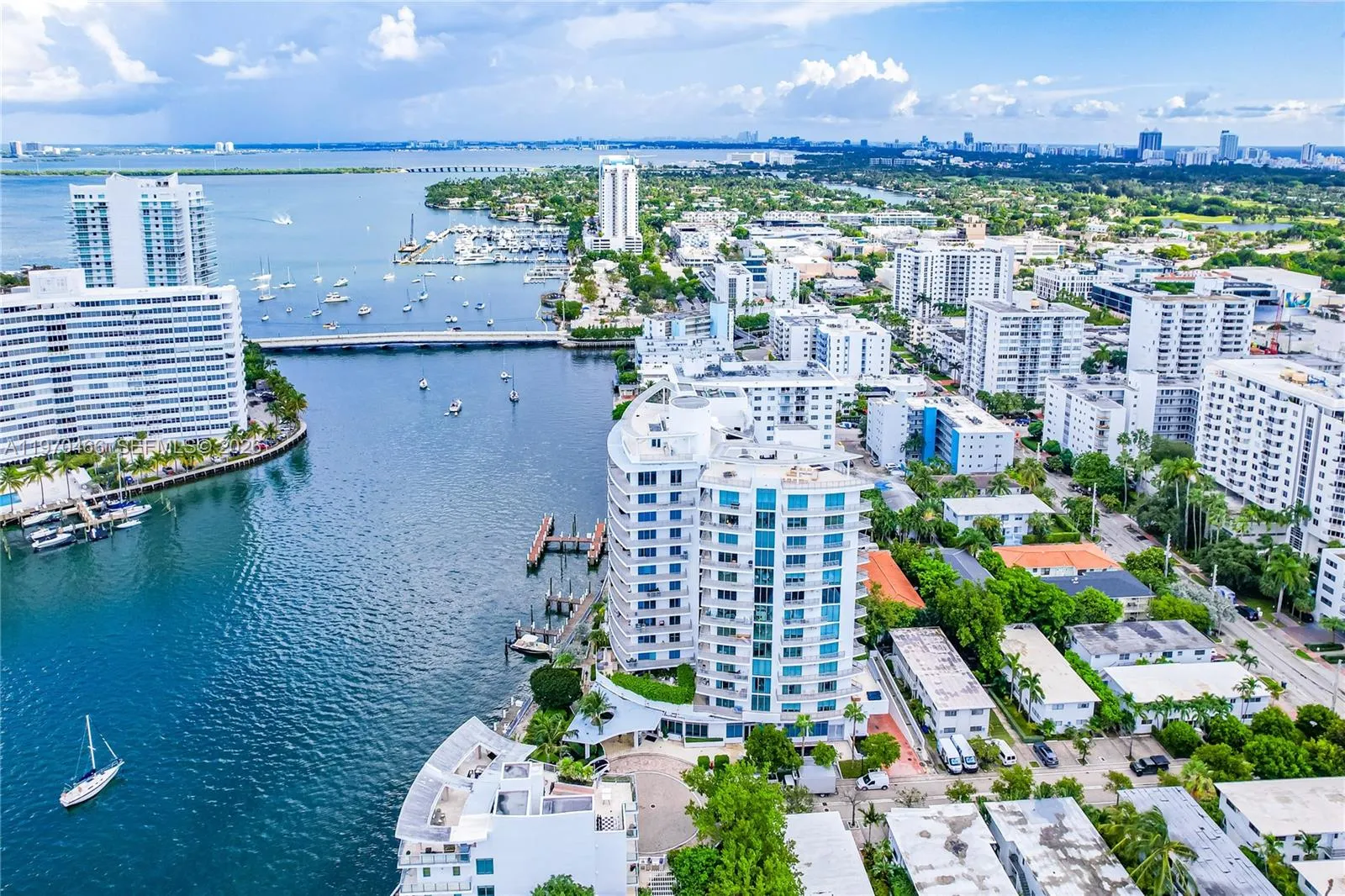 1445 16th St Ph-4, Miami Beach, Florida 33139, Miami Beach, Florida 33139, 3 Bedrooms Bedrooms, ,3 BathroomsBathrooms,Residential,For Sale,1445 16th St Ph-4, Miami Beach, Florida 33139,A11970466