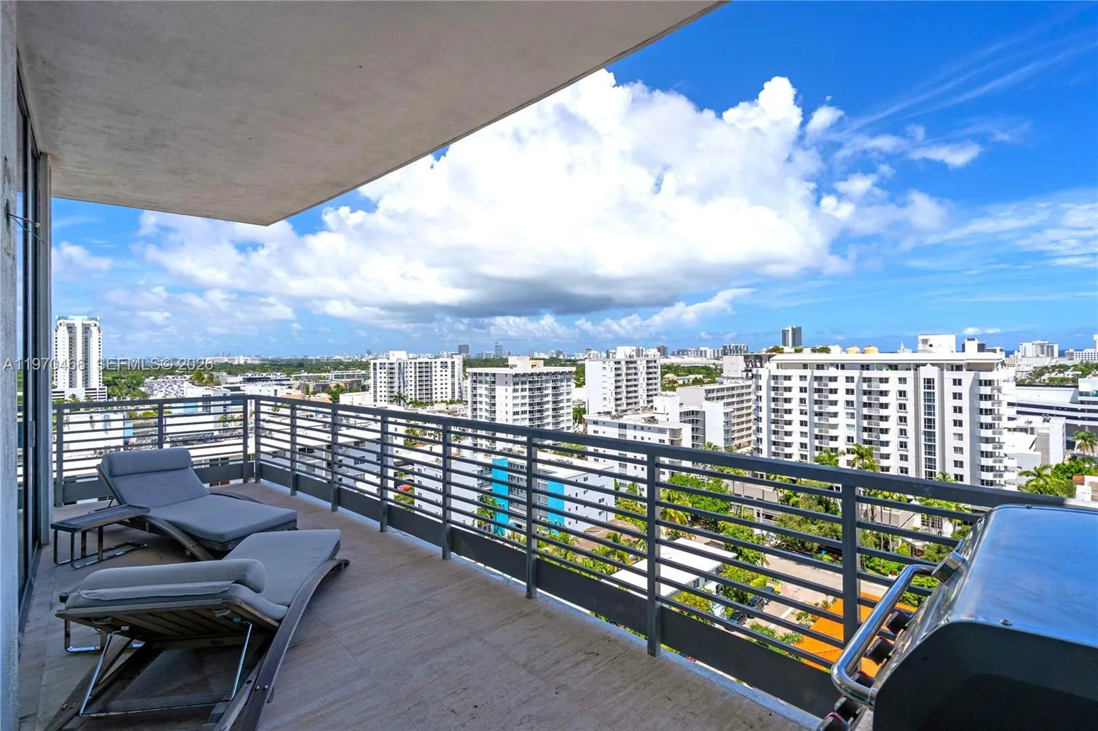 1445 16th St Ph-4, Miami Beach, Florida 33139, Miami Beach, Florida 33139, 3 Bedrooms Bedrooms, ,3 BathroomsBathrooms,Residential,For Sale,1445 16th St Ph-4, Miami Beach, Florida 33139,A11970466