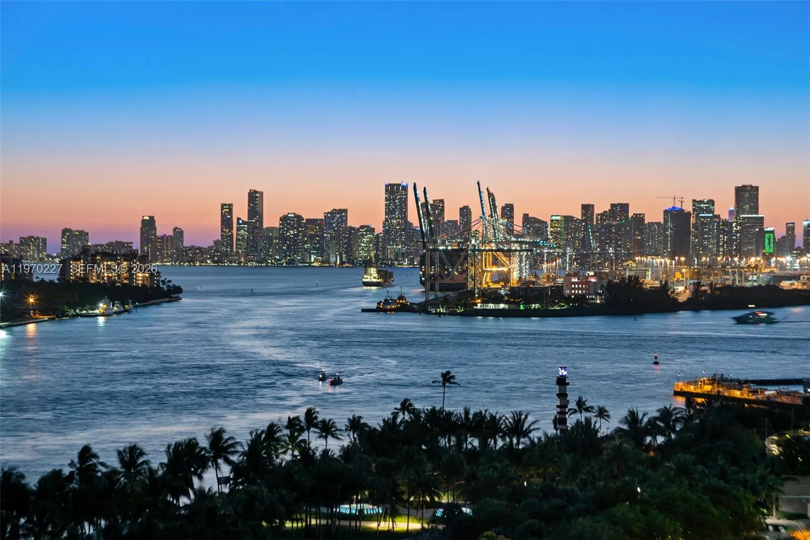 100 S Pointe Dr 2101, Miami Beach, Florida 33139, Miami Beach, Florida 33139, 2 Bedrooms Bedrooms, ,2 BathroomsBathrooms,Residential Lease,For Rent,100 S Pointe Dr 2101, Miami Beach, Florida 33139,A11970227