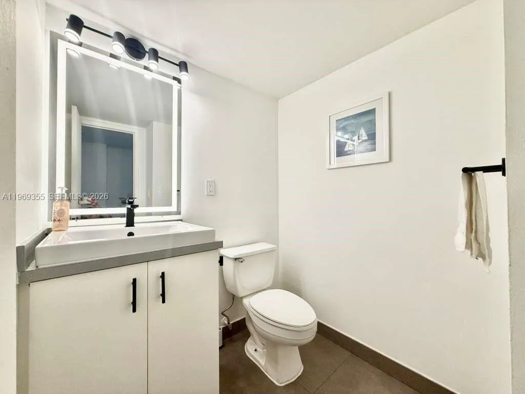 19370 Collins Ave 319, Sunny Isles Beach, Florida, Sunny Isles Beach, Florida 33160, 1 Bedroom Bedrooms, ,1 BathroomBathrooms,Residential,For Sale,19370 Collins Ave 319, Sunny Isles Beach, Florida ,A11969355