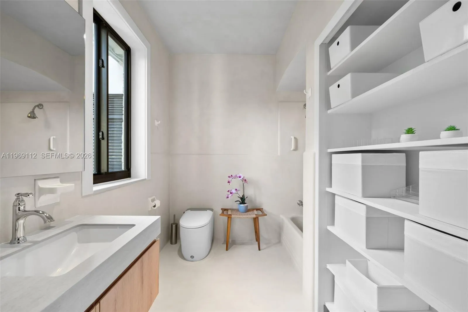 575 Hibiscus Ln, Miami, Florida 33137, Miami, Florida 33137, 5 Bedrooms Bedrooms, ,5 BathroomsBathrooms,Residential Lease,For Rent,575 Hibiscus Ln, Miami, Florida 33137,A11969112