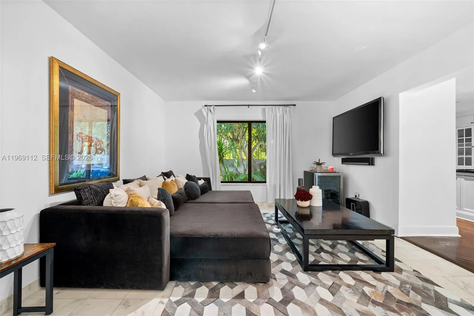 575 Hibiscus Ln, Miami, Florida 33137, Miami, Florida 33137, 5 Bedrooms Bedrooms, ,5 BathroomsBathrooms,Residential Lease,For Rent,575 Hibiscus Ln, Miami, Florida 33137,A11969112