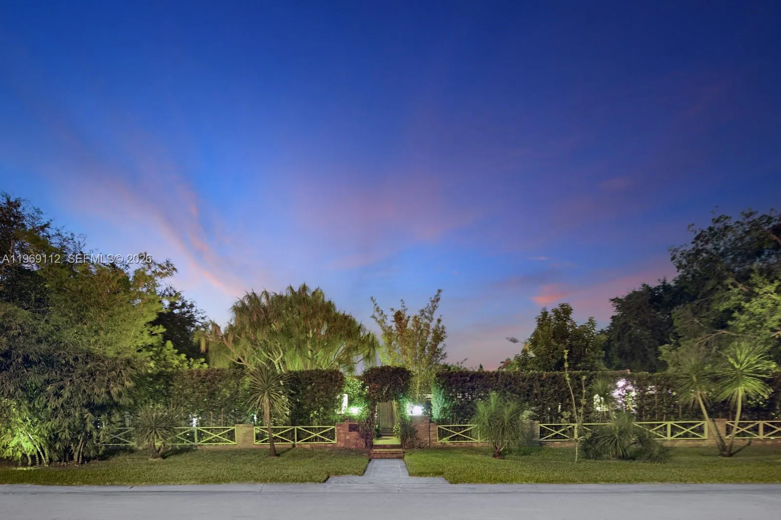 575 Hibiscus Ln, Miami, Florida 33137, Miami, Florida 33137, 5 Bedrooms Bedrooms, ,5 BathroomsBathrooms,Residential Lease,For Rent,575 Hibiscus Ln, Miami, Florida 33137,A11969112