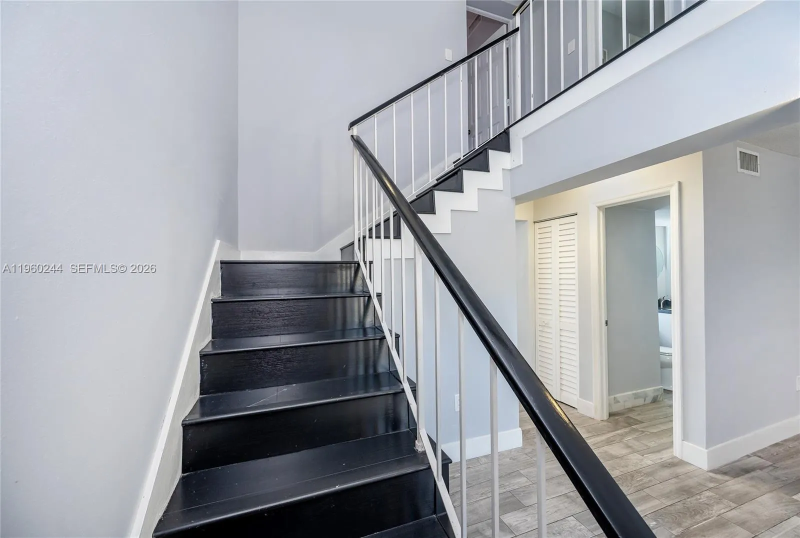 14271 Kendale Lakes Cir, Miami, Florida 33183, Miami, Florida 33183, 2 Bedrooms Bedrooms, ,2 BathroomsBathrooms,Residential Lease,For Rent,14271 Kendale Lakes Cir, Miami, Florida 33183,A11960244