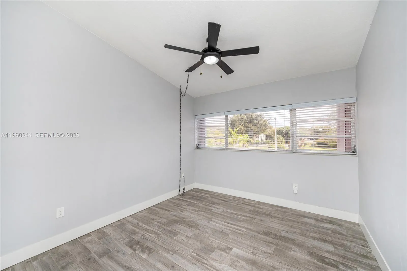 14271 Kendale Lakes Cir, Miami, Florida 33183, Miami, Florida 33183, 2 Bedrooms Bedrooms, ,2 BathroomsBathrooms,Residential Lease,For Rent,14271 Kendale Lakes Cir, Miami, Florida 33183,A11960244