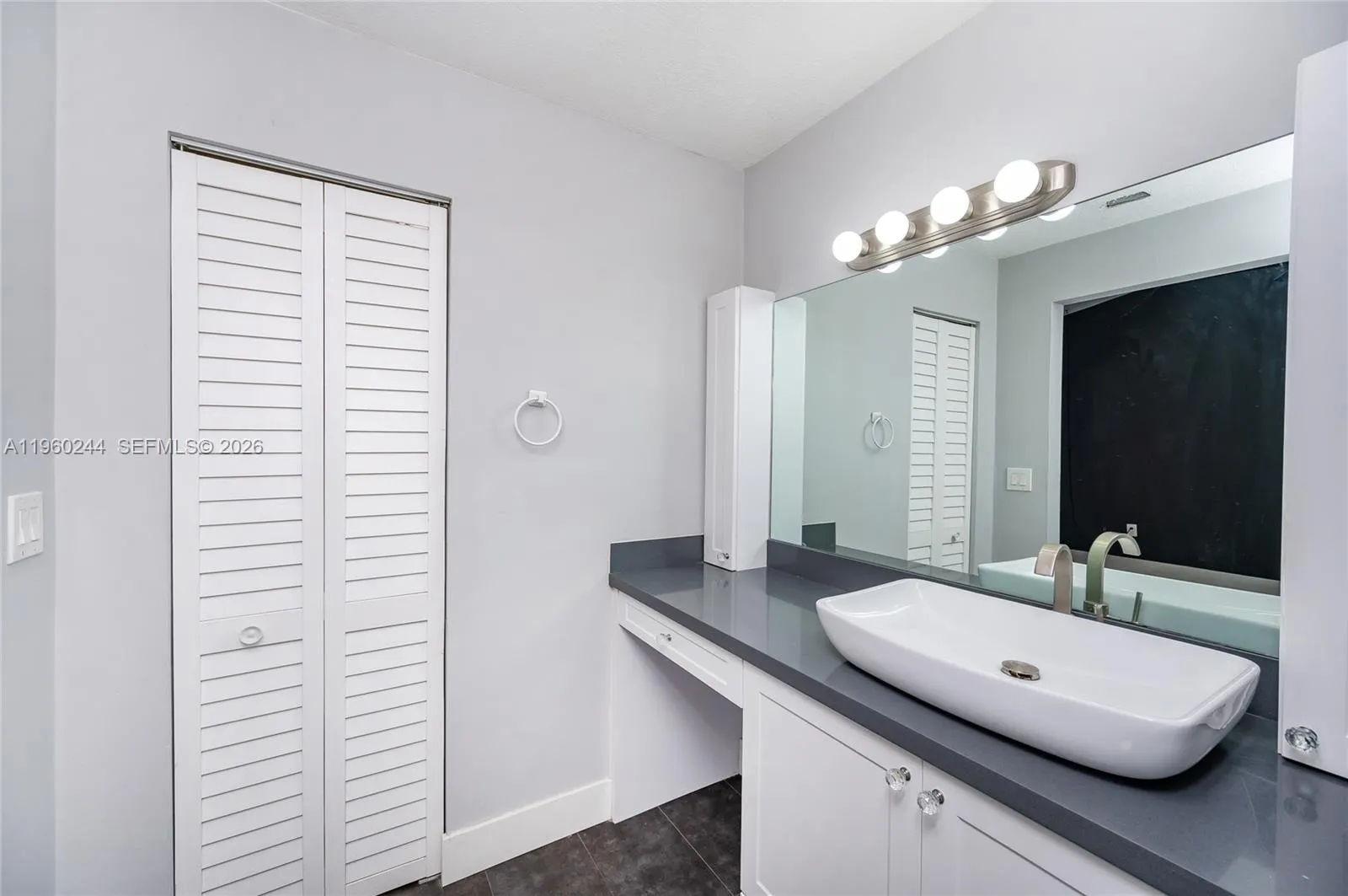 14271 Kendale Lakes Cir, Miami, Florida 33183, Miami, Florida 33183, 2 Bedrooms Bedrooms, ,2 BathroomsBathrooms,Residential Lease,For Rent,14271 Kendale Lakes Cir, Miami, Florida 33183,A11960244