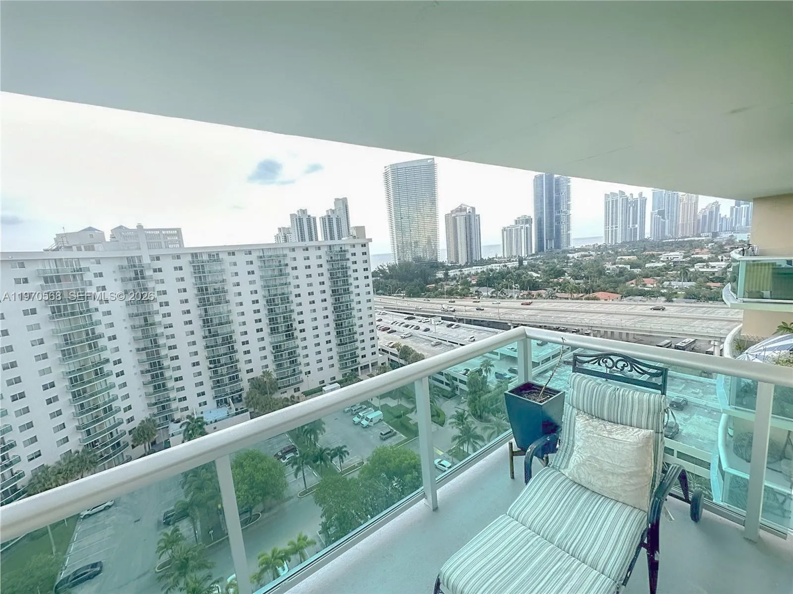 19390 Collins Ave 1612, Sunny Isles Beach, Florida, Sunny Isles Beach, Florida 33160, 1 Bedroom Bedrooms, ,1 BathroomBathrooms,Residential Lease,For Rent,19390 Collins Ave 1612, Sunny Isles Beach, Florida,A11970568