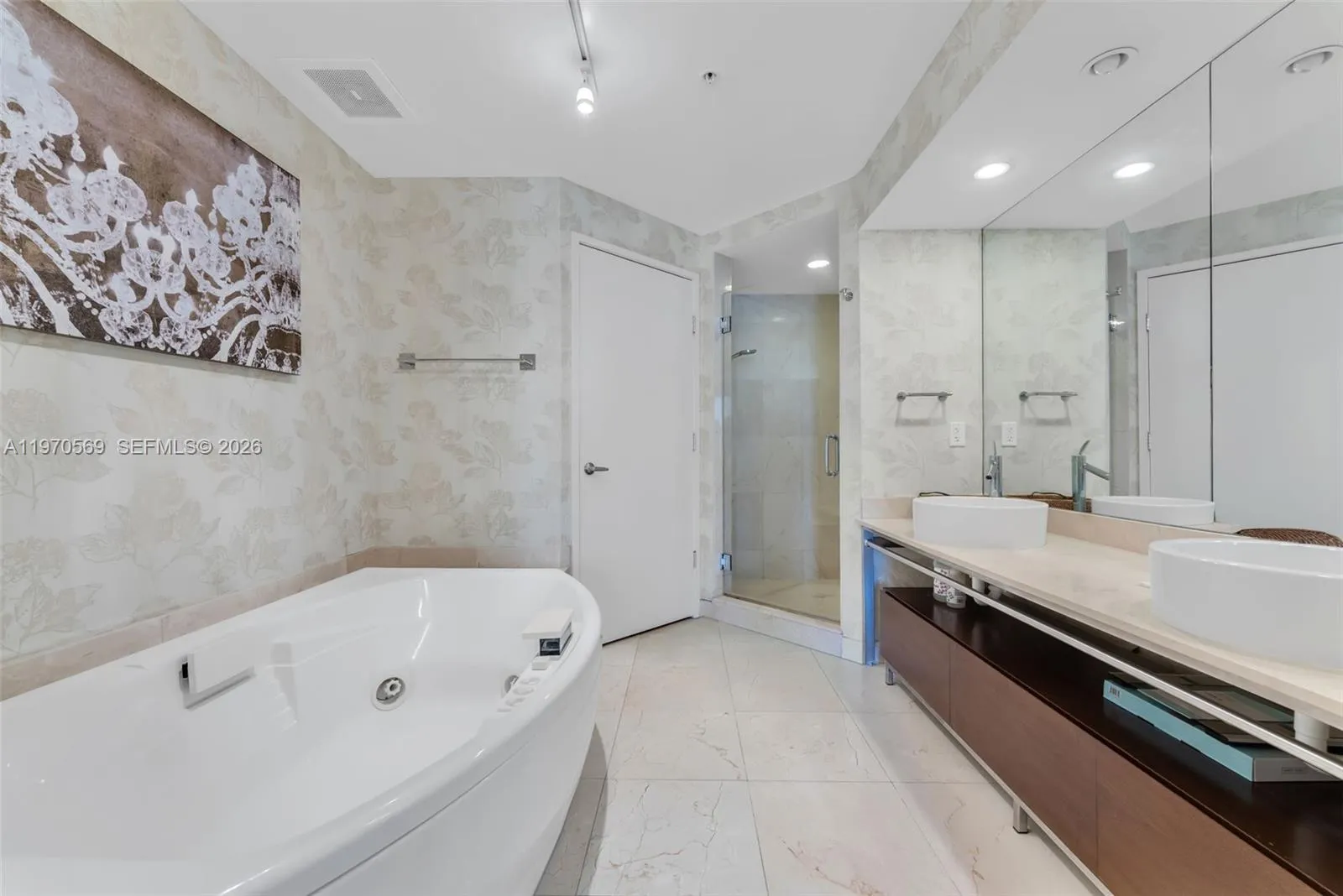 16275 Collins Ave 1604, Sunny Isles Beach, Florida, Sunny Isles Beach, Florida 33160, 2 Bedrooms Bedrooms, ,2 BathroomsBathrooms,Residential,For Sale,16275 Collins Ave 1604, Sunny Isles Beach, Florida,A11970569