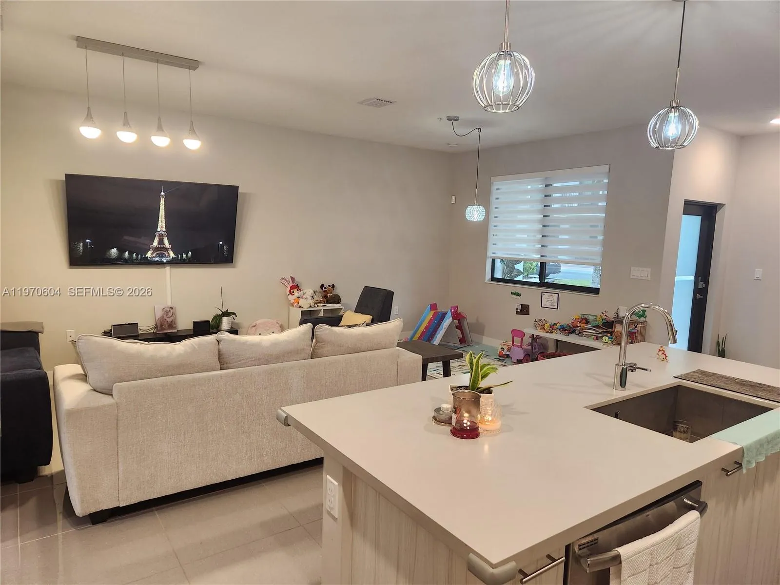 4745 Nw 84th Ct 18, Doral, Florida 33166, Doral, Florida 33166, 3 Bedrooms Bedrooms, ,2 BathroomsBathrooms,Residential Lease,For Rent,4745 Nw 84th Ct 18, Doral, Florida 33166,A11970604
