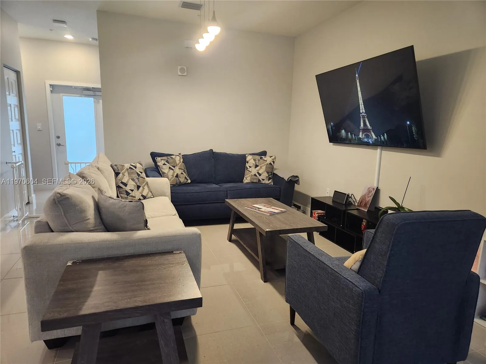 4745 Nw 84th Ct 18, Doral, Florida 33166, Doral, Florida 33166, 3 Bedrooms Bedrooms, ,2 BathroomsBathrooms,Residential Lease,For Rent,4745 Nw 84th Ct 18, Doral, Florida 33166,A11970604