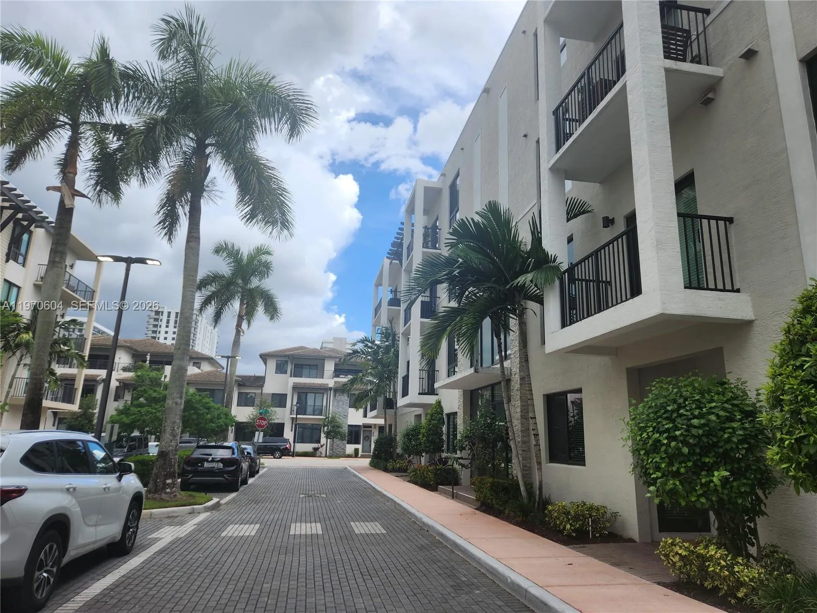 4745 Nw 84th Ct 18, Doral, Florida 33166, Doral, Florida 33166, 3 Bedrooms Bedrooms, ,2 BathroomsBathrooms,Residential Lease,For Rent,4745 Nw 84th Ct 18, Doral, Florida 33166,A11970604