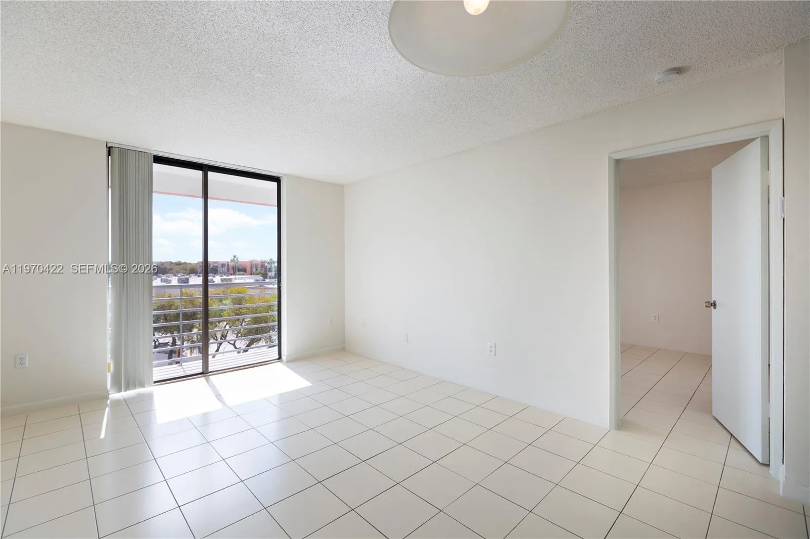 181 Nw 97th Ave 205, Miami, Florida 33172, Miami, Florida 33172, 1 Bedroom Bedrooms, ,1 BathroomBathrooms,Residential Lease,For Rent,181 Nw 97th Ave 205, Miami, Florida 33172,A11970422