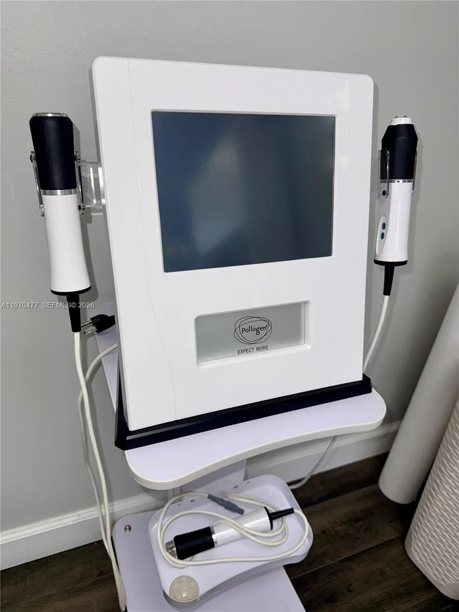 1250 E Hallandale Beach Boulevard, Hallandale Beac, Hallandale Beach, Florida 33009, ,Business Opportunity,For Sale,1250 E Hallandale Beach Boulevard, Hallandale Beac,A11970477