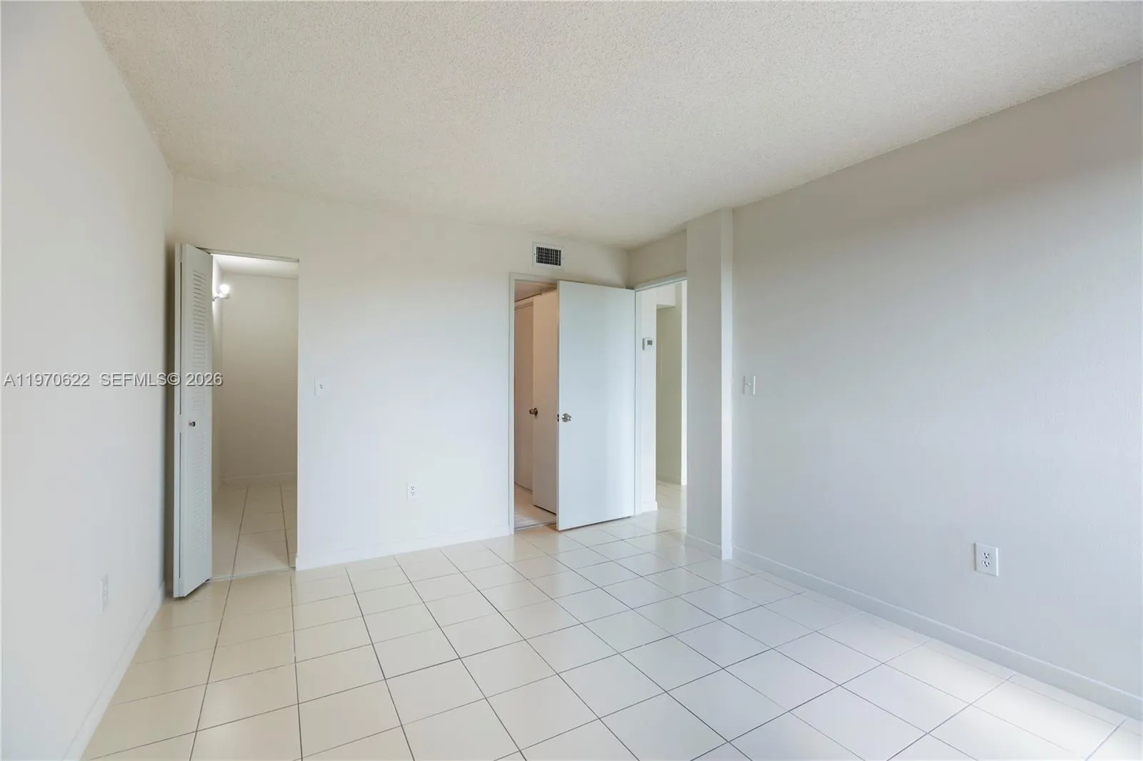 191 Nw 97th Ave 309, Miami, Florida 33172, Miami, Florida 33172, 1 Bedroom Bedrooms, ,1 BathroomBathrooms,Residential Lease,For Rent,191 Nw 97th Ave 309, Miami, Florida 33172,A11970622