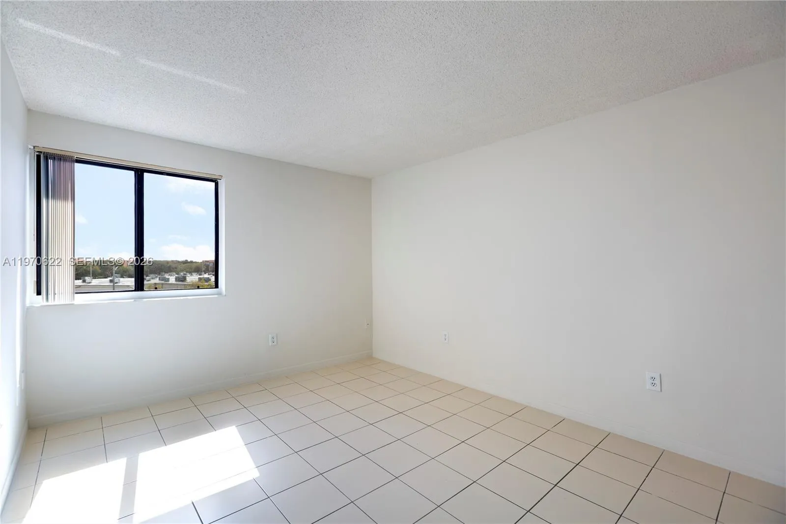 191 Nw 97th Ave 309, Miami, Florida 33172, Miami, Florida 33172, 1 Bedroom Bedrooms, ,1 BathroomBathrooms,Residential Lease,For Rent,191 Nw 97th Ave 309, Miami, Florida 33172,A11970622