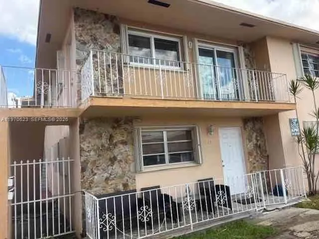 Hialeah, Florida 33010, 2 Bedrooms Bedrooms, ,1 BathroomBathrooms,Residential Lease,For Rent,A11970623
