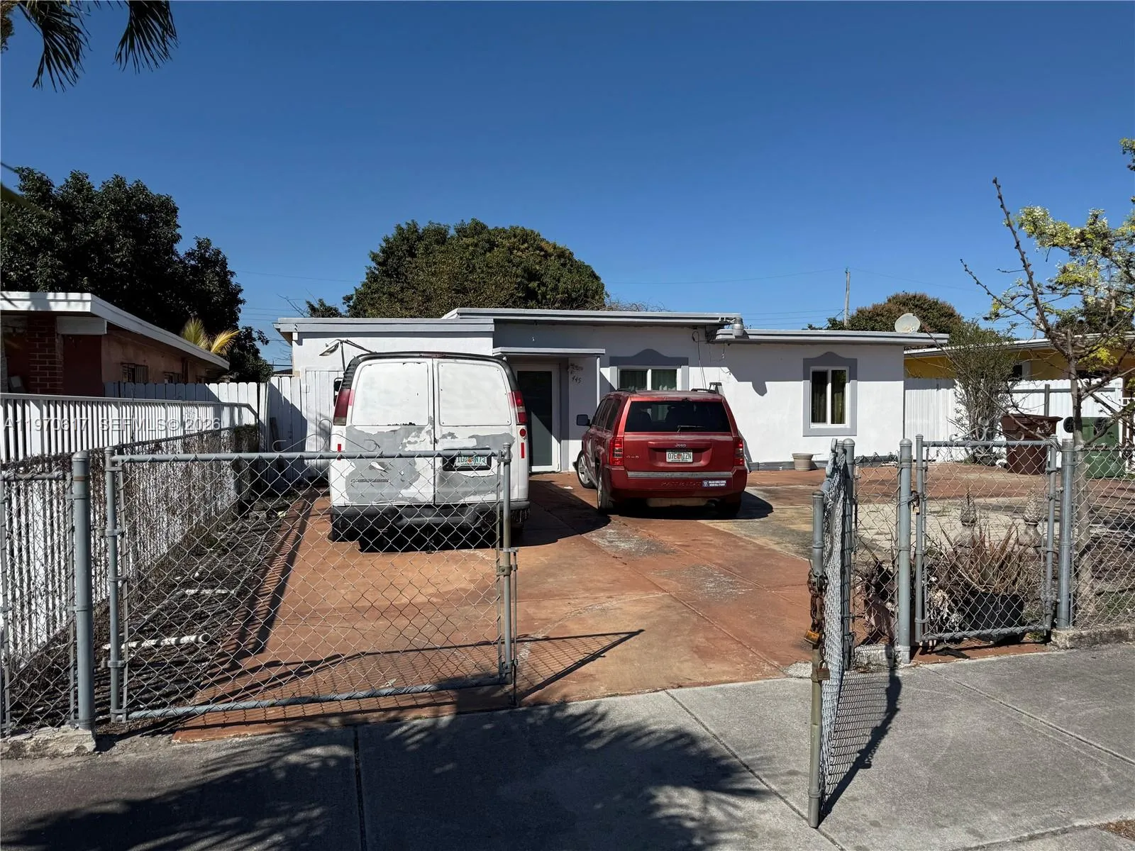 Hialeah, Florida 33013, 2 Bedrooms Bedrooms, ,1 BathroomBathrooms,Residential,For Sale,A11970617