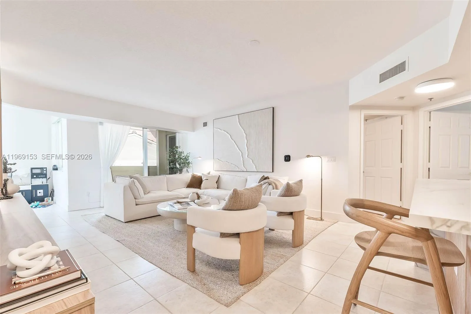 145 Jefferson Ave 432, Miami Beach, Florida 33139, Miami Beach, Florida 33139, 2 Bedrooms Bedrooms, ,2 BathroomsBathrooms,Residential Lease,For Rent,145 Jefferson Ave 432, Miami Beach, Florida 33139,A11969153