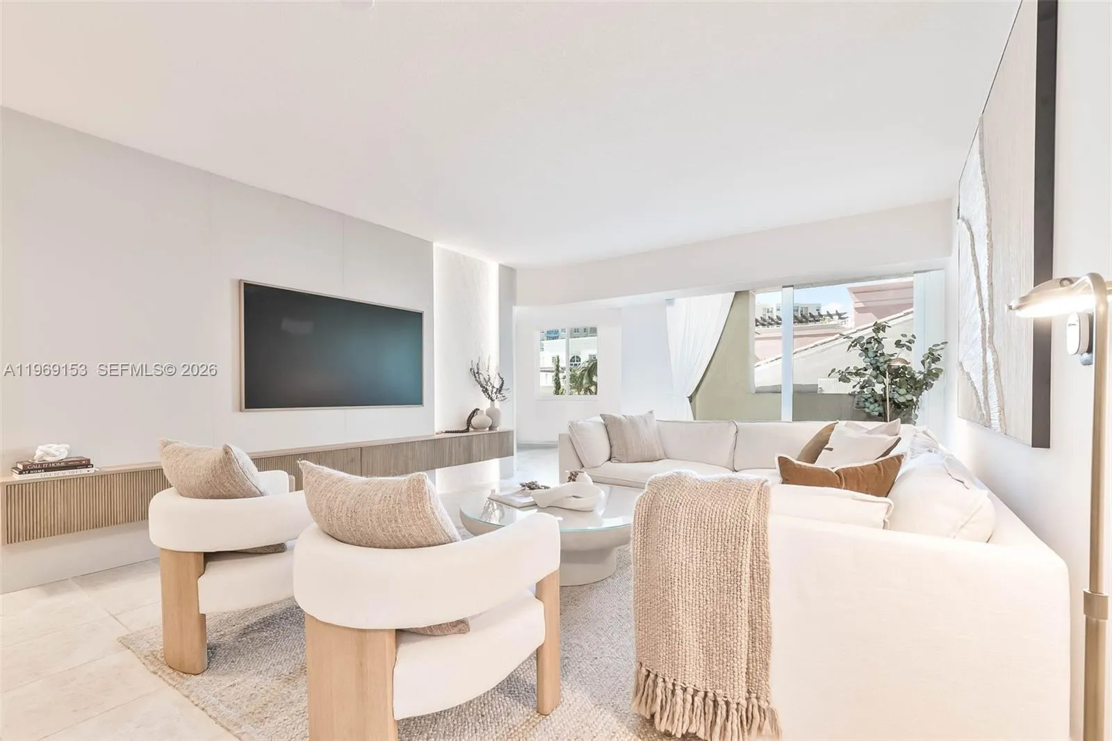 145 Jefferson Ave 432, Miami Beach, Florida 33139, Miami Beach, Florida 33139, 2 Bedrooms Bedrooms, ,2 BathroomsBathrooms,Residential Lease,For Rent,145 Jefferson Ave 432, Miami Beach, Florida 33139,A11969153