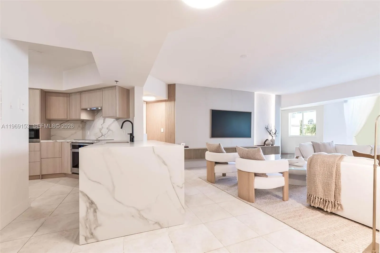 145 Jefferson Ave 432, Miami Beach, Florida 33139, Miami Beach, Florida 33139, 2 Bedrooms Bedrooms, ,2 BathroomsBathrooms,Residential Lease,For Rent,145 Jefferson Ave 432, Miami Beach, Florida 33139,A11969153