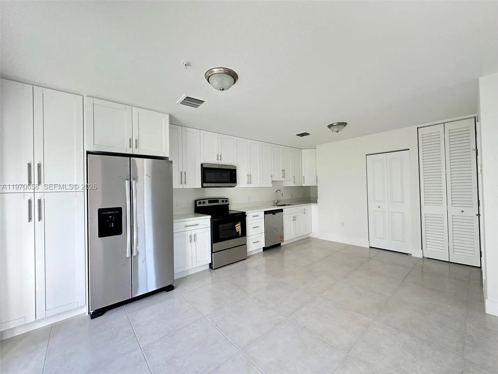 11278 Sw 187 St 11278, Miami, Florida 33157, Miami, Florida 33157, 3 Bedrooms Bedrooms, ,2 BathroomsBathrooms,Residential Lease,For Rent,11278 Sw 187 St 11278, Miami, Florida 33157,A11970658