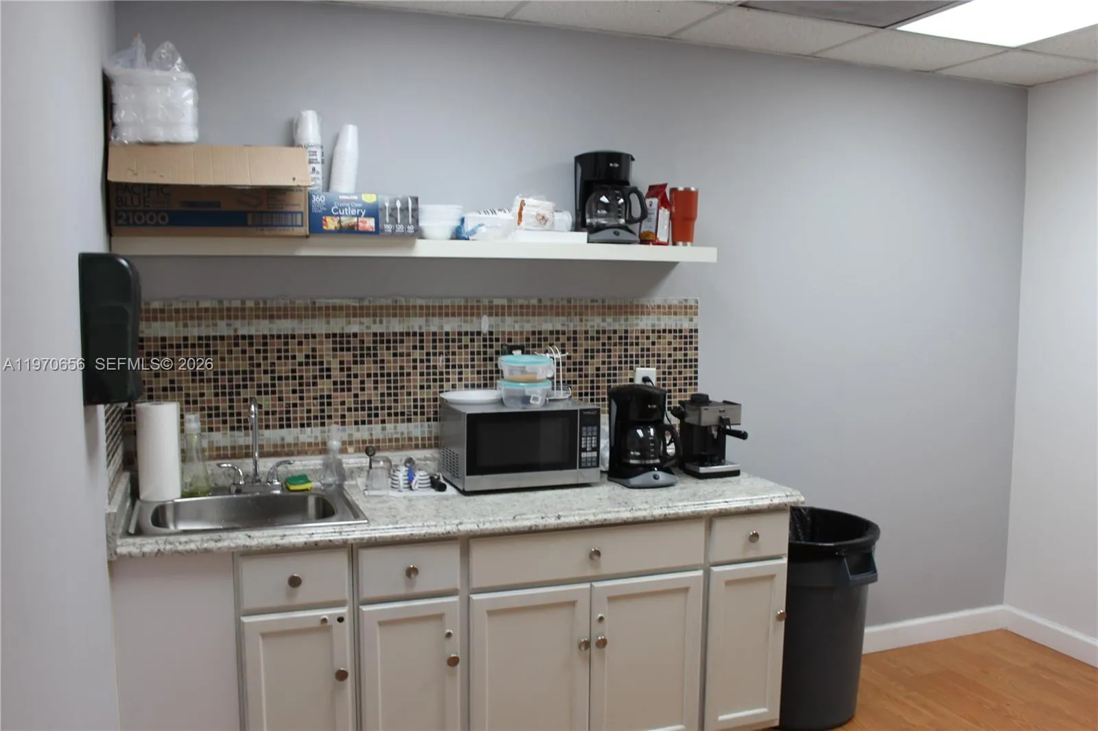 7620 Nw 25 Street 1, Miami, Florida 33122, Miami, Florida 33122, ,Commercial Lease,For Rent,7620 Nw 25 Street 1, Miami, Florida 33122,A11970656