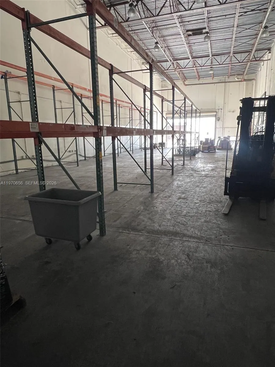 7620 Nw 25 Street 1, Miami, Florida 33122, Miami, Florida 33122, ,Commercial Lease,For Rent,7620 Nw 25 Street 1, Miami, Florida 33122,A11970656