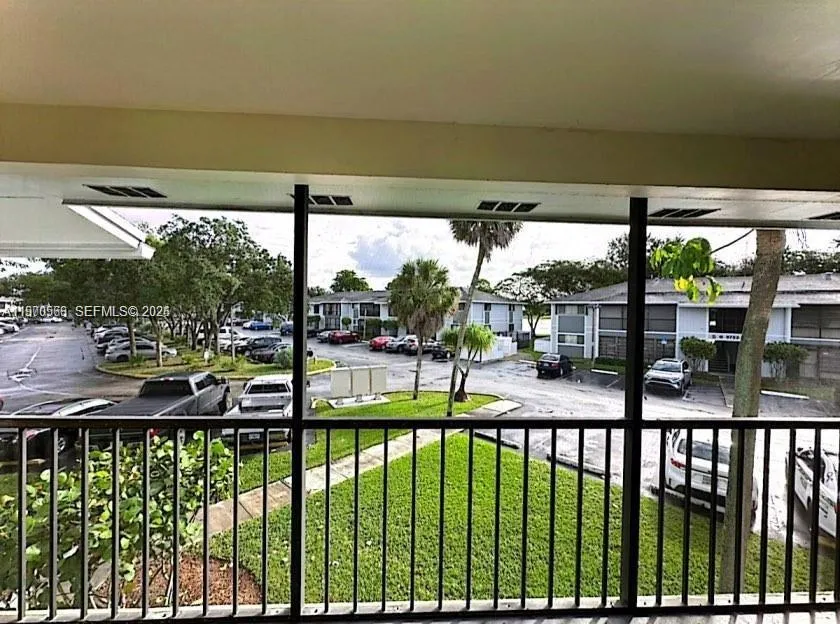 9729 Hammocks Blvd 207e, Miami, Florida 33196, Miami, Florida 33196, 2 Bedrooms Bedrooms, ,2 BathroomsBathrooms,Residential Lease,For Rent,9729 Hammocks Blvd 207e, Miami, Florida 33196,A11970566