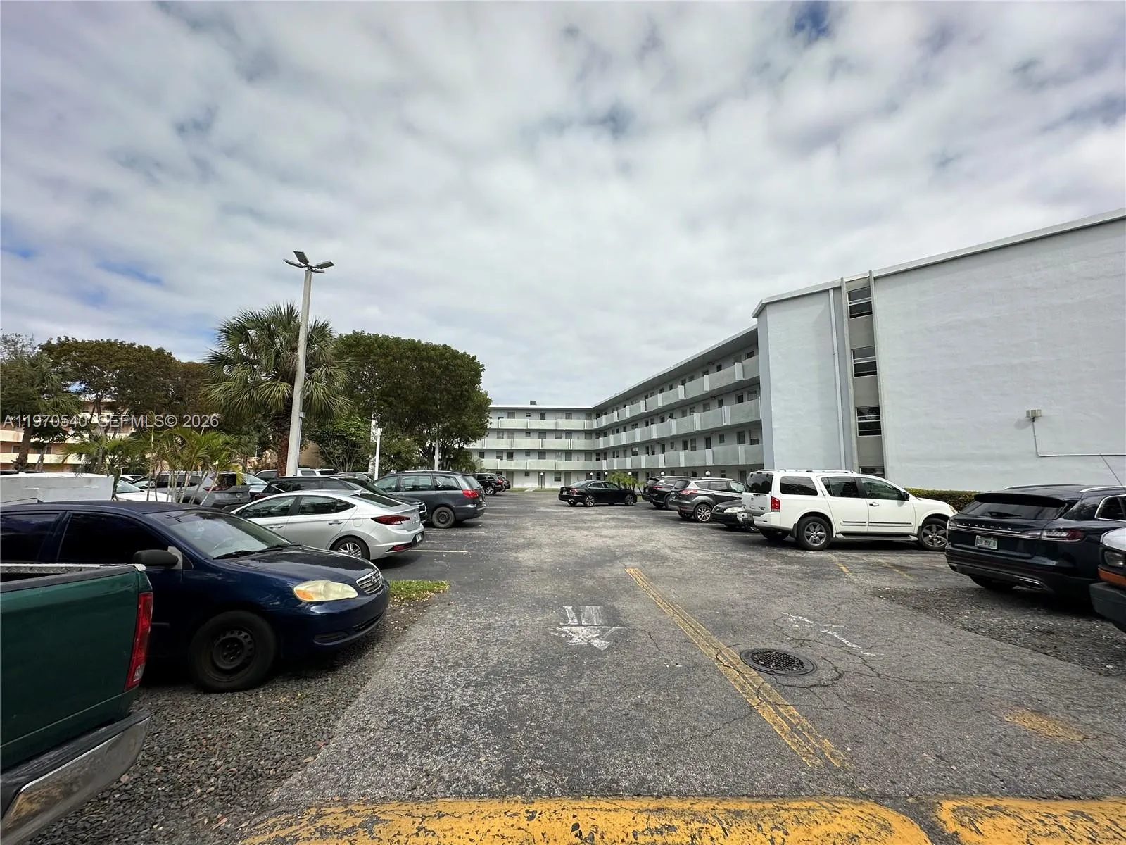 Guest & additional parking