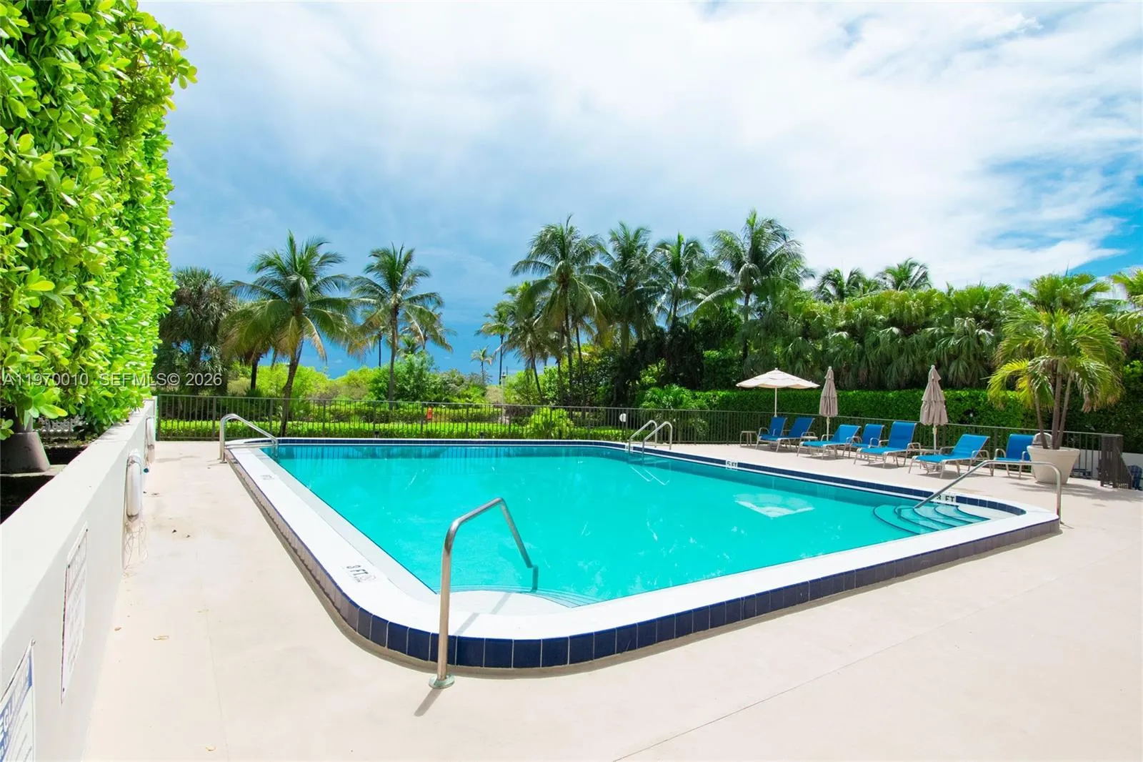 1623 Collins Ave Ph1010, Miami Beach, Florida 3313, Miami Beach, Florida 33139, 3 Bedrooms Bedrooms, ,3 BathroomsBathrooms,Residential,For Sale,1623 Collins Ave Ph1010, Miami Beach, Florida 3313,A11970010