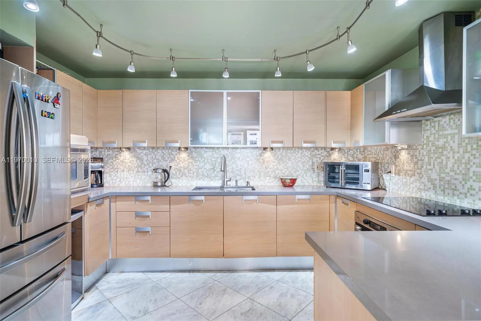 1623 Collins Ave Ph1010, Miami Beach, Florida 3313, Miami Beach, Florida 33139, 3 Bedrooms Bedrooms, ,3 BathroomsBathrooms,Residential,For Sale,1623 Collins Ave Ph1010, Miami Beach, Florida 3313,A11970010