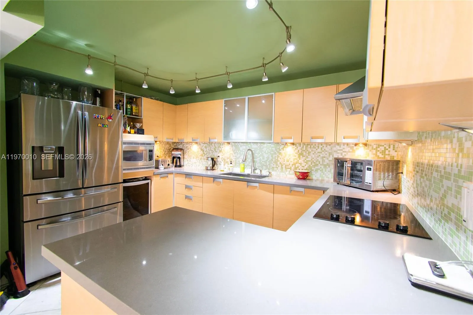 1623 Collins Ave Ph1010, Miami Beach, Florida 3313, Miami Beach, Florida 33139, 3 Bedrooms Bedrooms, ,3 BathroomsBathrooms,Residential,For Sale,1623 Collins Ave Ph1010, Miami Beach, Florida 3313,A11970010