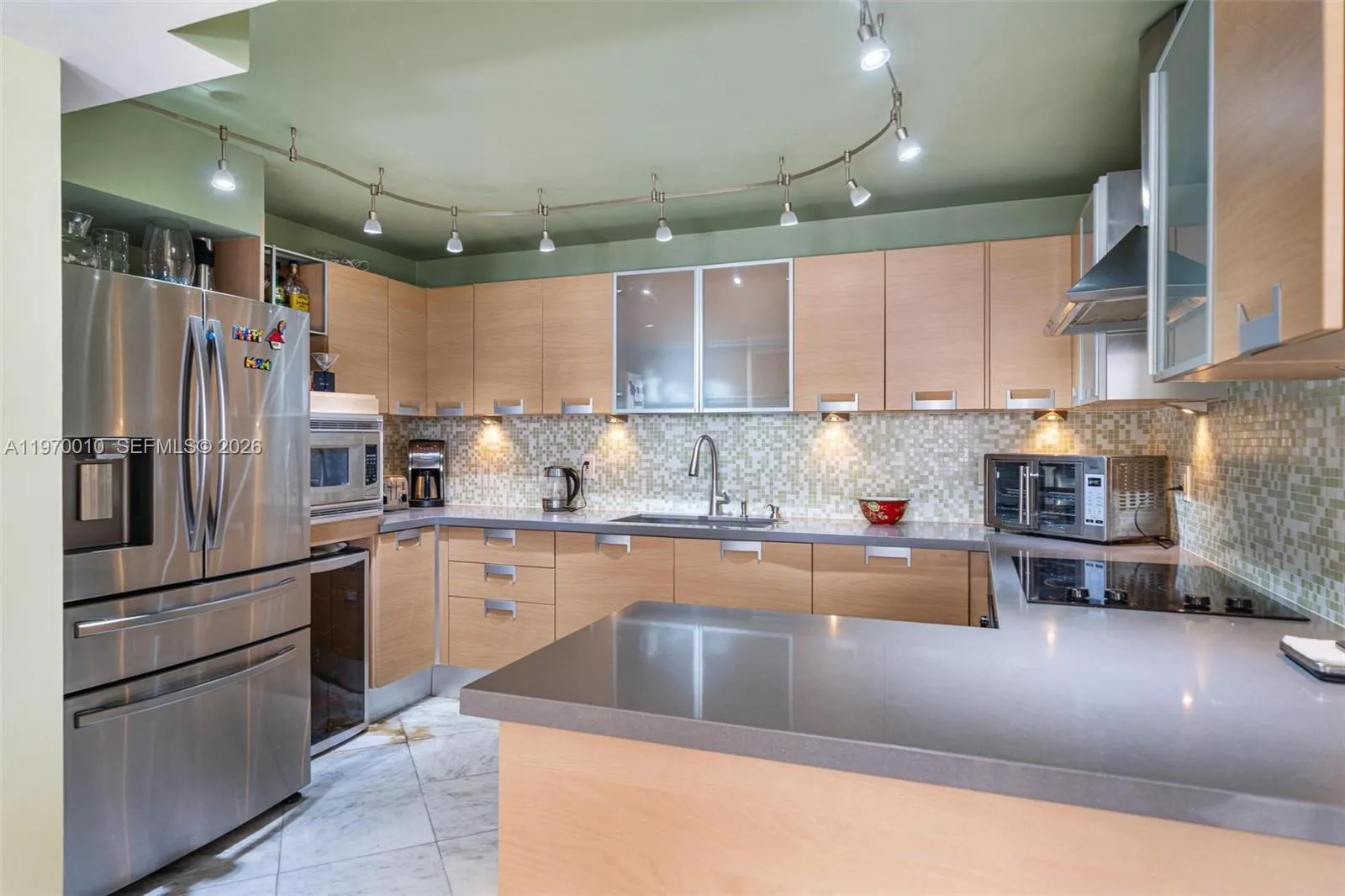 1623 Collins Ave Ph1010, Miami Beach, Florida 3313, Miami Beach, Florida 33139, 3 Bedrooms Bedrooms, ,3 BathroomsBathrooms,Residential,For Sale,1623 Collins Ave Ph1010, Miami Beach, Florida 3313,A11970010