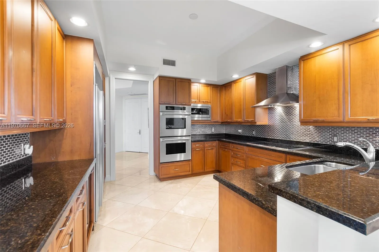 13621 Deering Bay Dr 601, Coral Gables, Florida 33, Coral Gables, Florida 33158, 3 Bedrooms Bedrooms, ,3 BathroomsBathrooms,Residential,For Sale,13621 Deering Bay Dr 601, Coral Gables, Florida 33,A11970667