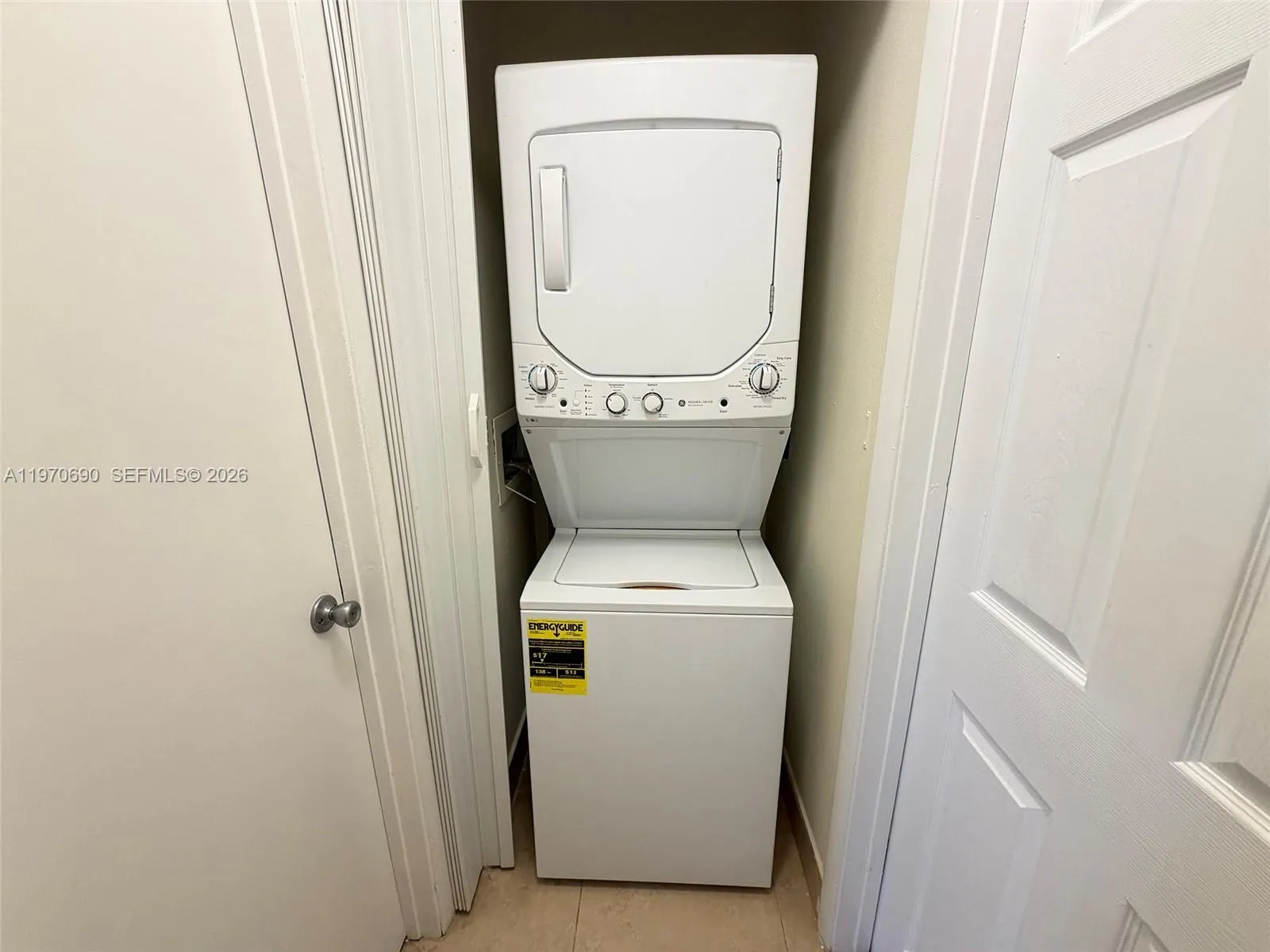 2091 Nw 96th Ter 13e, Pembroke Pines, Florida 3302, Pembroke Pines, Florida 33024, 2 Bedrooms Bedrooms, ,2 BathroomsBathrooms,Residential Lease,For Rent,2091 Nw 96th Ter 13e, Pembroke Pines, Florida 3302,A11970690