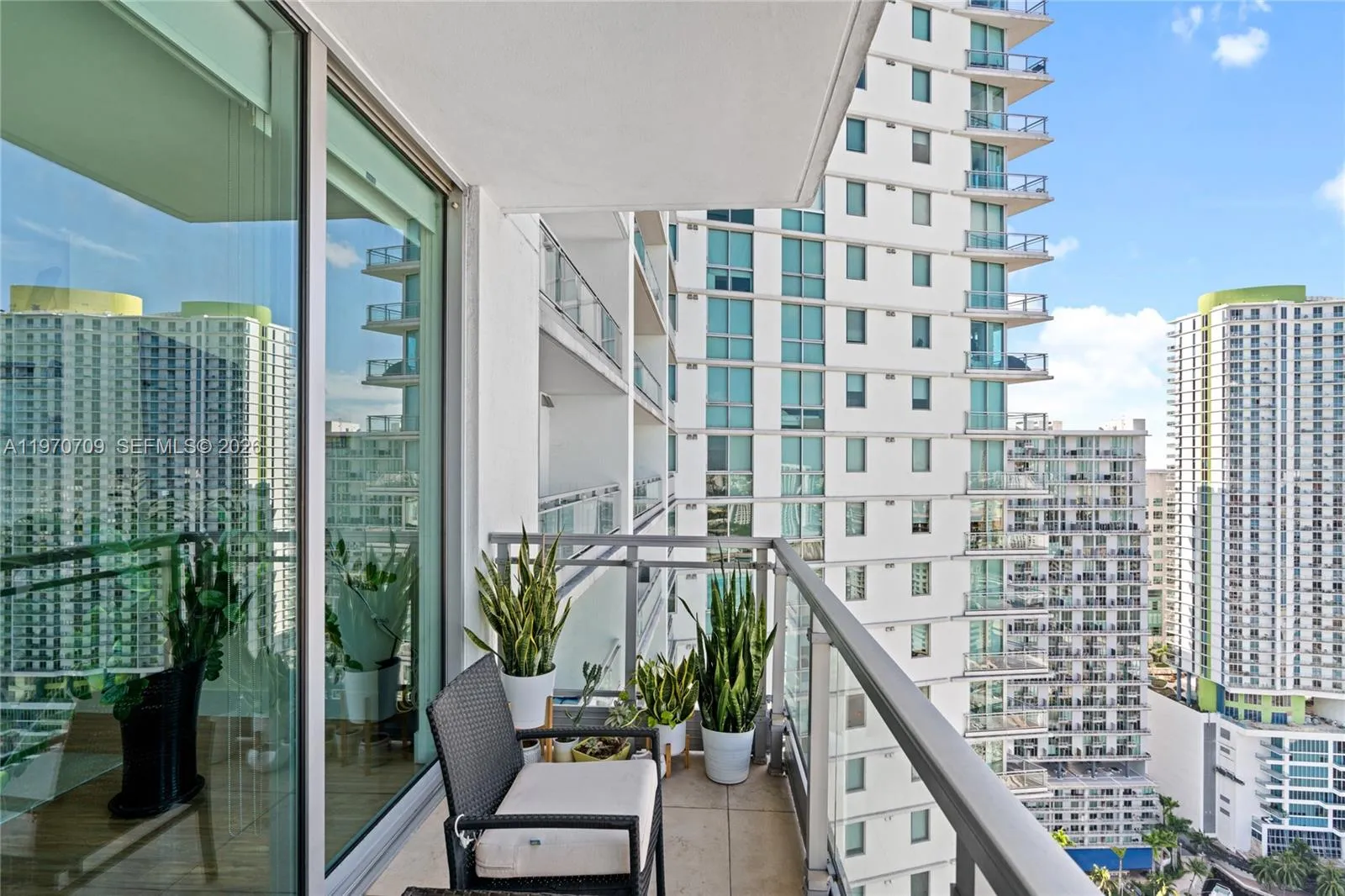 92 Sw 3rd St 3409, Miami, Florida 33130, Miami, Florida 33130, 1 Bedroom Bedrooms, ,1 BathroomBathrooms,Residential Lease,For Rent,92 Sw 3rd St 3409, Miami, Florida 33130,A11970709