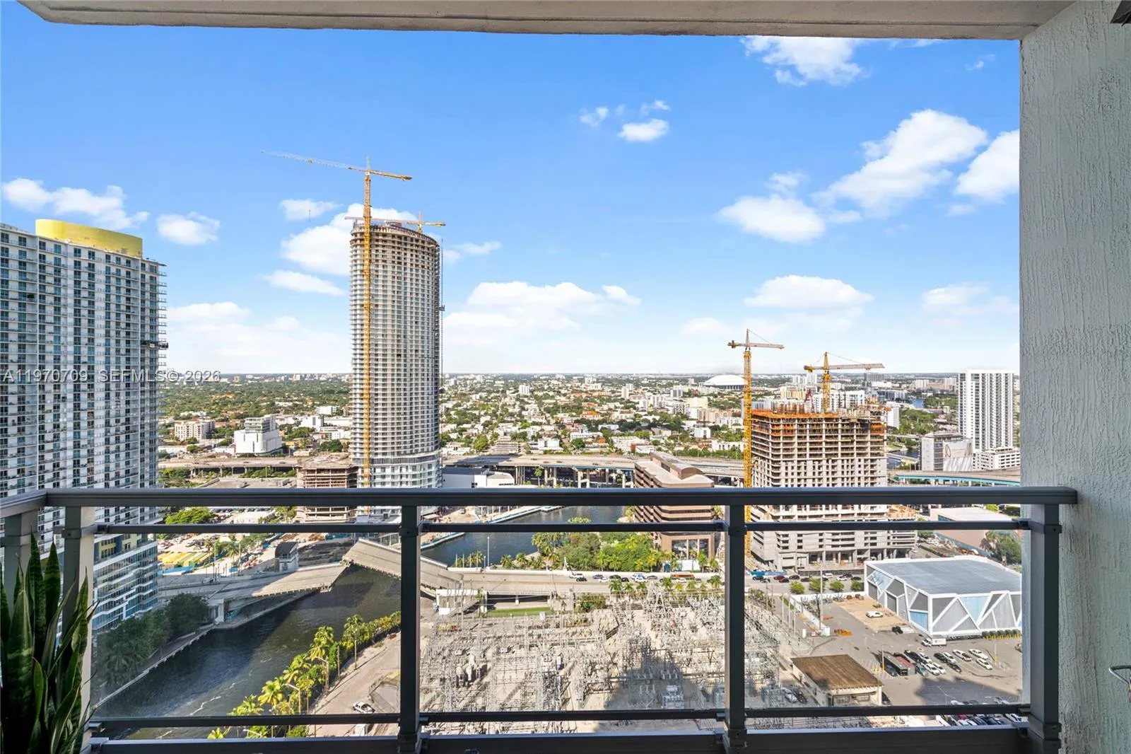 92 Sw 3rd St 3409, Miami, Florida 33130, Miami, Florida 33130, 1 Bedroom Bedrooms, ,1 BathroomBathrooms,Residential Lease,For Rent,92 Sw 3rd St 3409, Miami, Florida 33130,A11970709