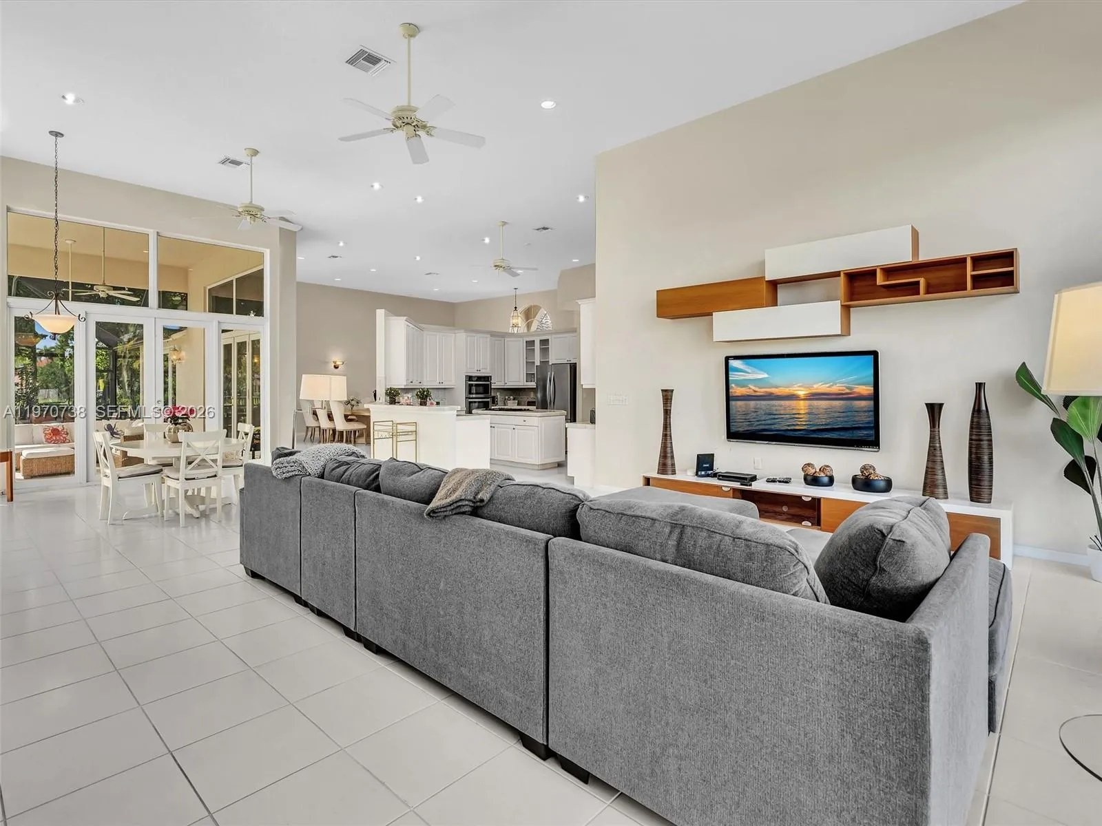 2756 Meadowood Dr 2756, Weston, Florida 33332, Weston, Florida 33332, 5 Bedrooms Bedrooms, ,5 BathroomsBathrooms,Residential Lease,For Rent,2756 Meadowood Dr 2756, Weston, Florida 33332,A11970738