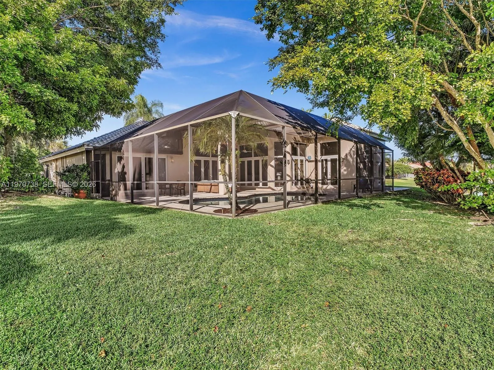 2756 Meadowood Dr 2756, Weston, Florida 33332, Weston, Florida 33332, 5 Bedrooms Bedrooms, ,5 BathroomsBathrooms,Residential Lease,For Rent,2756 Meadowood Dr 2756, Weston, Florida 33332,A11970738