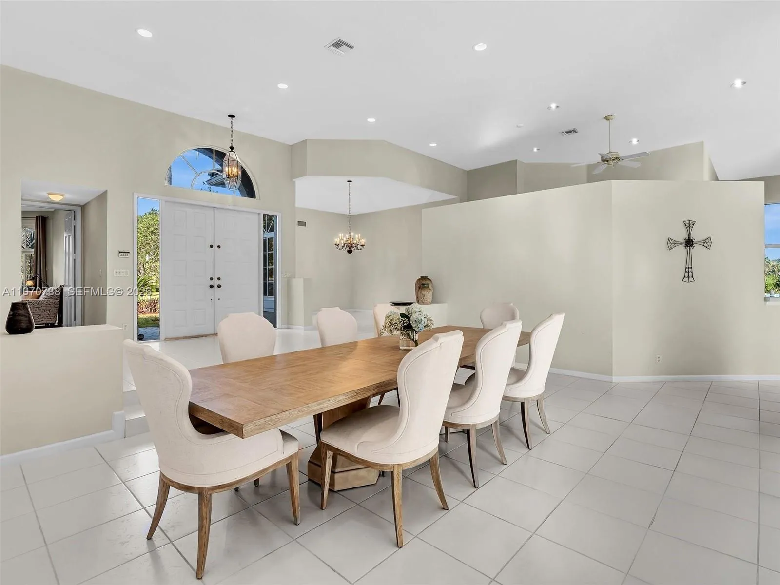 2756 Meadowood Dr 2756, Weston, Florida 33332, Weston, Florida 33332, 5 Bedrooms Bedrooms, ,5 BathroomsBathrooms,Residential Lease,For Rent,2756 Meadowood Dr 2756, Weston, Florida 33332,A11970738