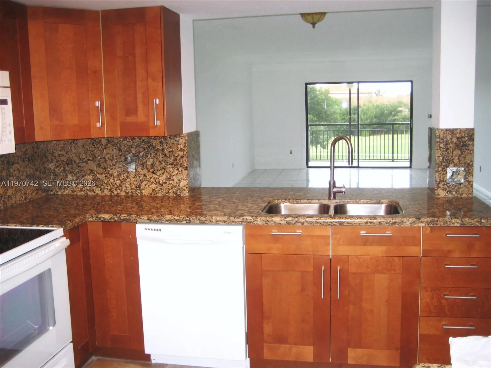 16051 Blatt Blvd 310, Weston, Florida 33326, Weston, Florida 33326, 2 Bedrooms Bedrooms, ,2 BathroomsBathrooms,Residential Lease,For Rent,16051 Blatt Blvd 310, Weston, Florida 33326,A11970742