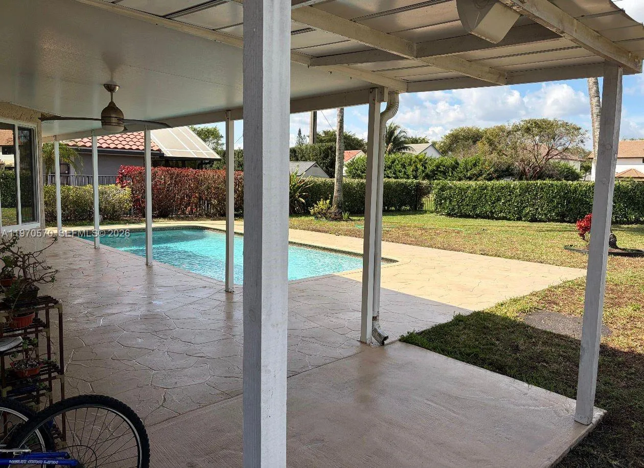 801 Amherst Ave, Davie, Florida 33325, Davie, Florida 33325, 4 Bedrooms Bedrooms, ,2 BathroomsBathrooms,Residential Lease,For Rent,801 Amherst Ave, Davie, Florida 33325,A11970570