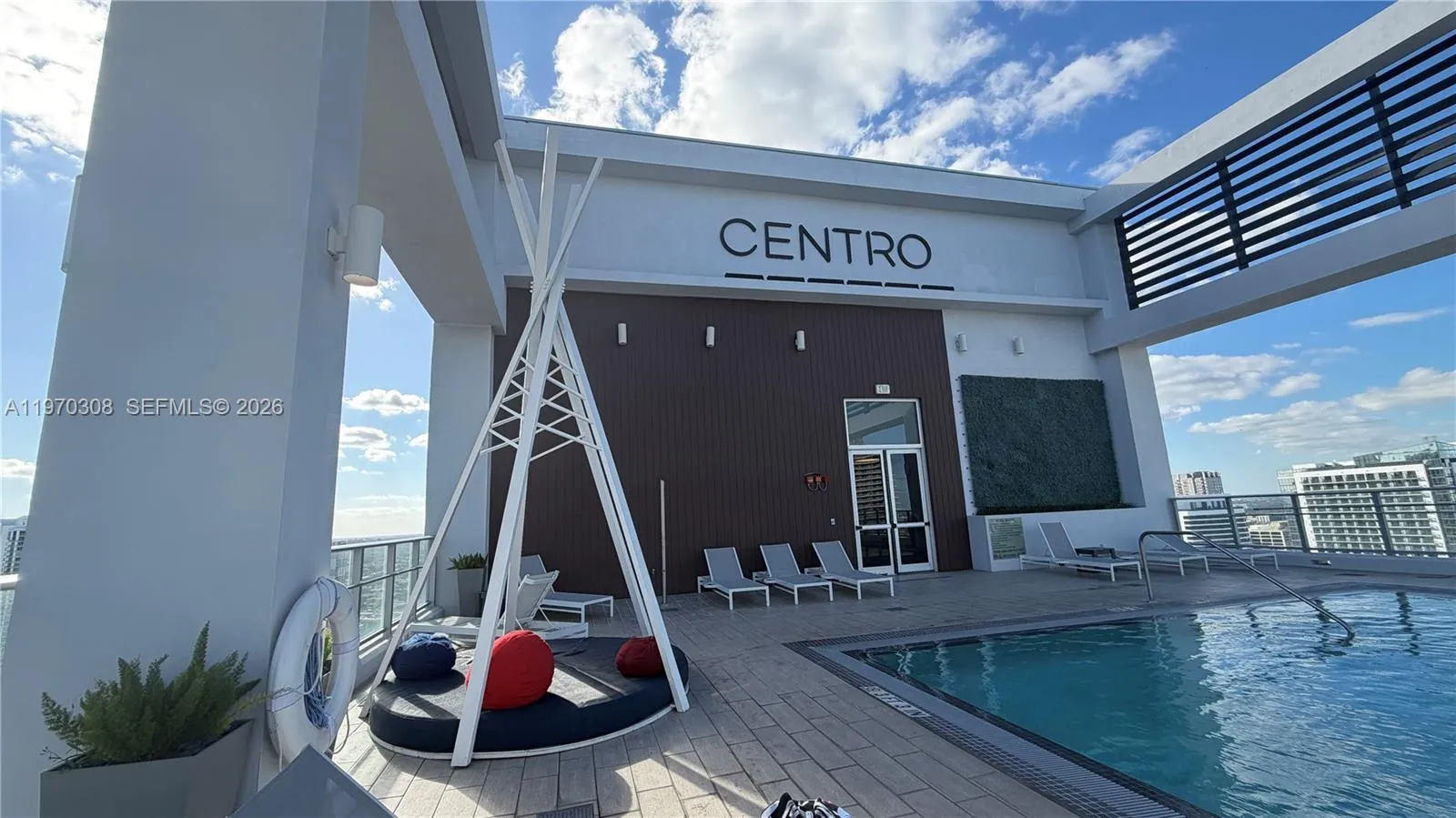 151 Se 1st St 1809, Miami, Florida 33131, Miami, Florida 33131, 1 Bedroom Bedrooms, ,1 BathroomBathrooms,Residential Lease,For Rent,151 Se 1st St 1809, Miami, Florida 33131,A11970308