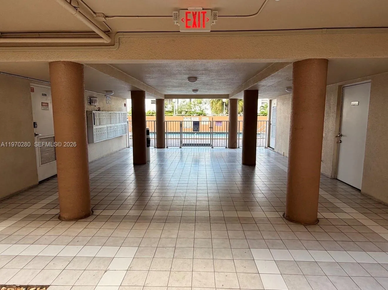 8050 Nw 8th St 1307, Miami, Florida 33126, Miami, Florida 33126, 1 Bedroom Bedrooms, ,1 BathroomBathrooms,Residential,For Sale,8050 Nw 8th St 1307, Miami, Florida 33126,A11970280