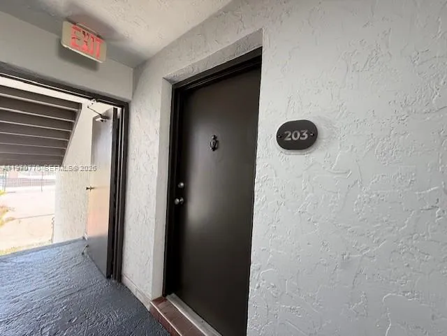 5020 Nw 79th Ave 203, Doral, Florida 33166, Doral, Florida 33166, 2 Bedrooms Bedrooms, ,2 BathroomsBathrooms,Residential Lease,For Rent,5020 Nw 79th Ave 203, Doral, Florida 33166,A11970770