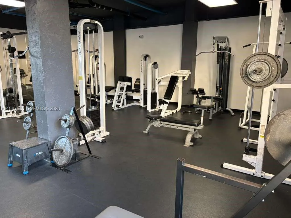 150 Se 25th Rd 4e, Miami, Florida 33129, Miami, Florida 33129, 1 Bedroom Bedrooms, ,1 BathroomBathrooms,Residential Lease,For Rent,150 Se 25th Rd 4e, Miami, Florida 33129,A11967966